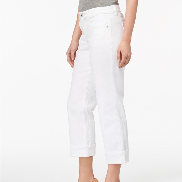 NWT Women's Style & Co Denim Cuffed Curvy Capri - Picture 6 of 10